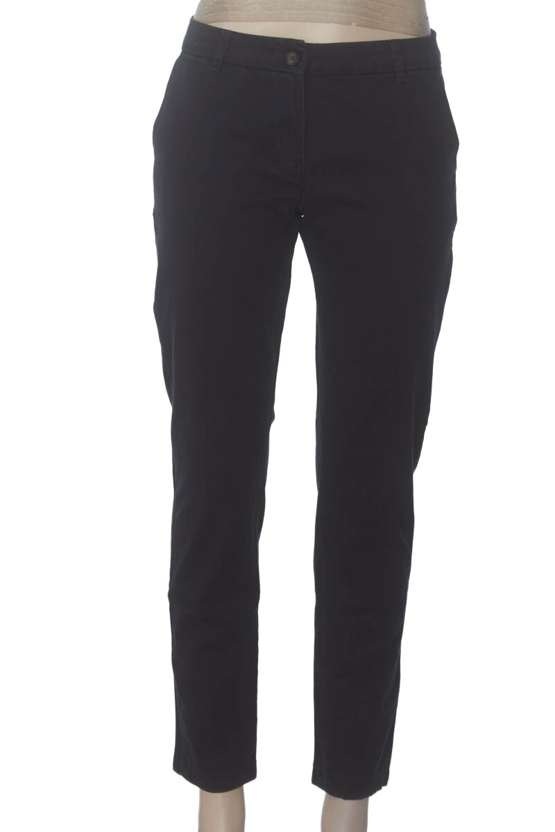 Pantalón color Azul - Closeando