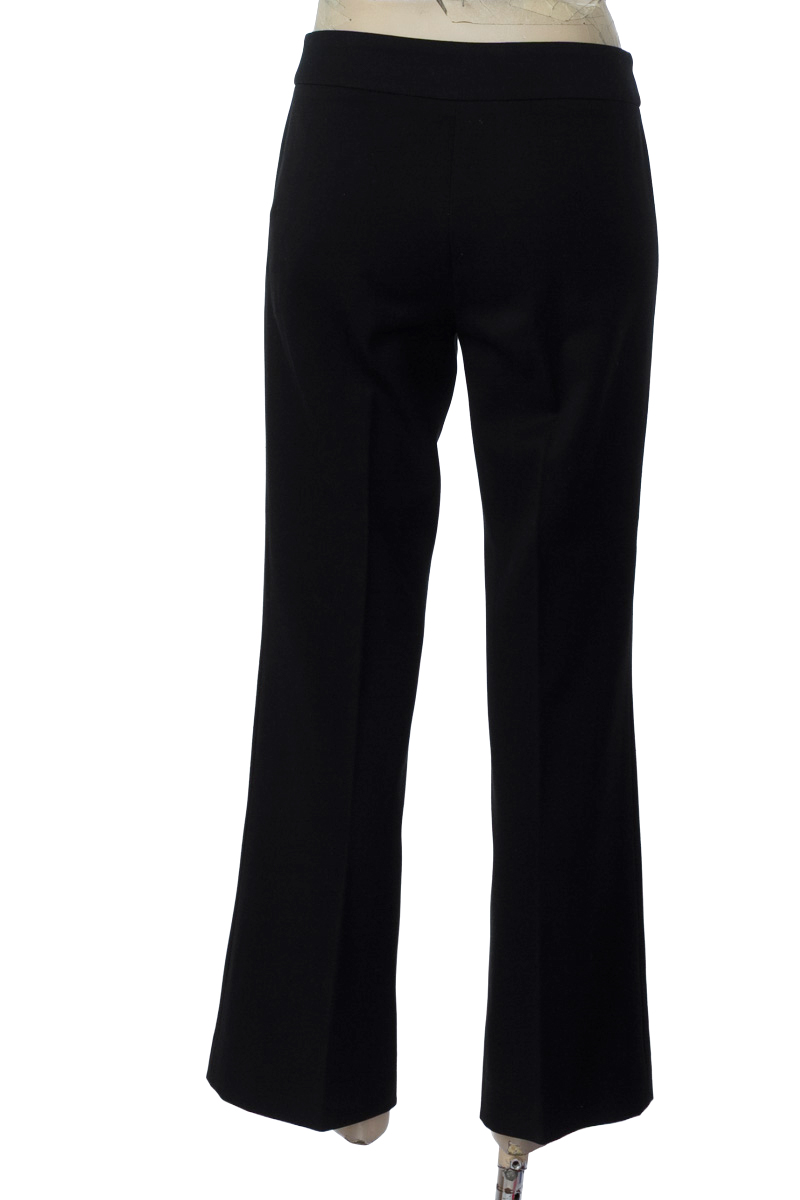 Pantalones color Negro - Armi