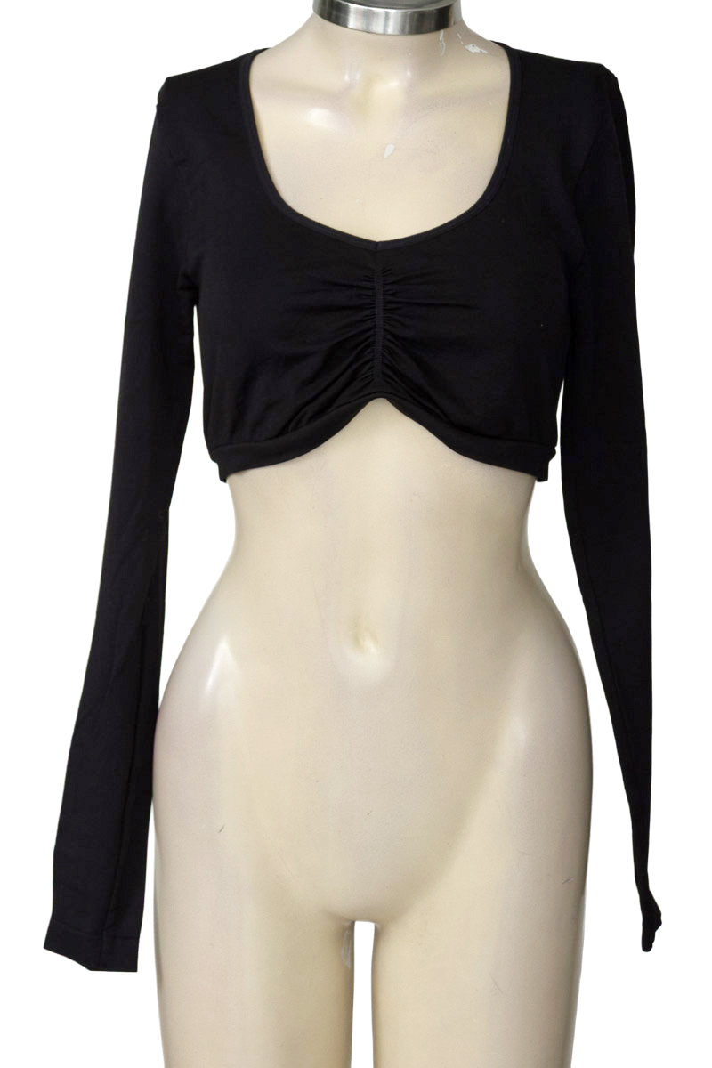 Ropa Deportiva / Salida de Baño color Negro - Closeando