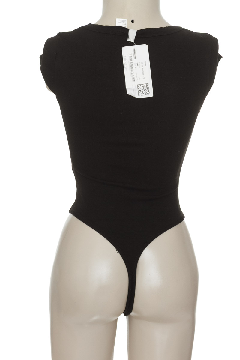 Top / Camiseta color Negro - H&M