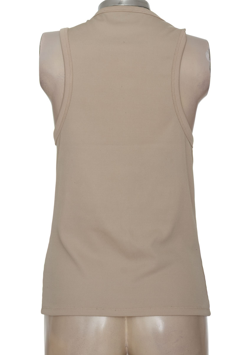 Top / Camiseta color Beige - Gef