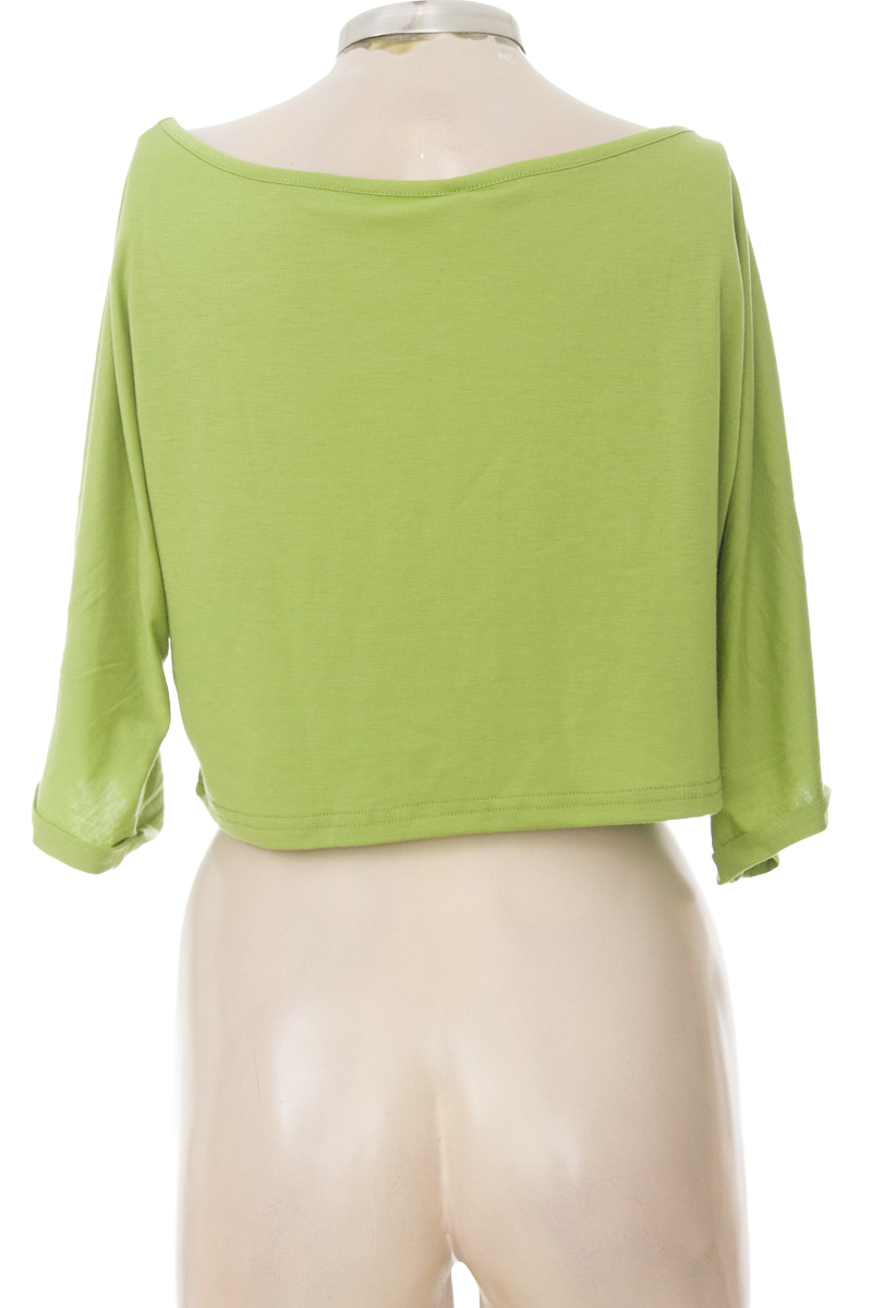 Top / Camiseta color Verde - Closeando