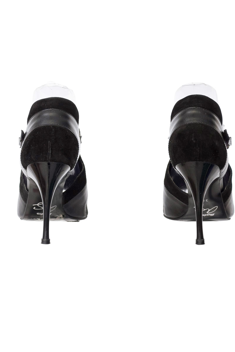 Zapatos color Negro - Bata