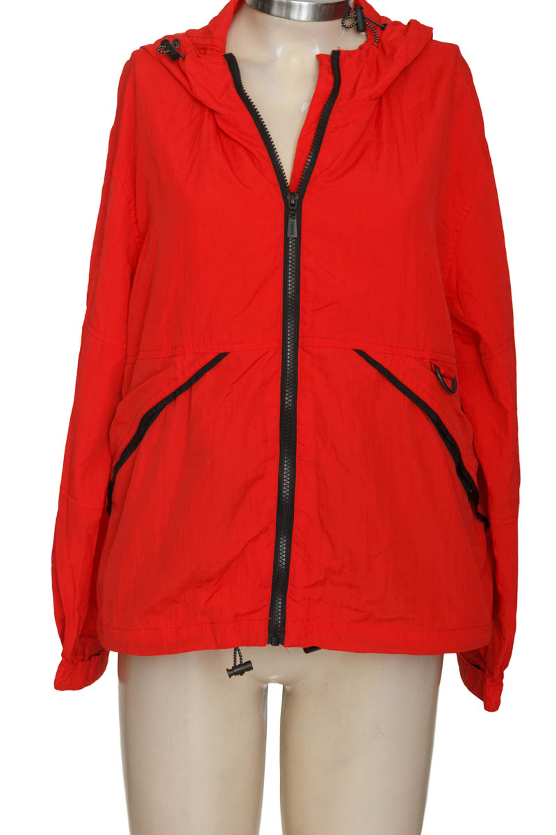 Chaqueta / Abrigo color Rojo - Sybilla
