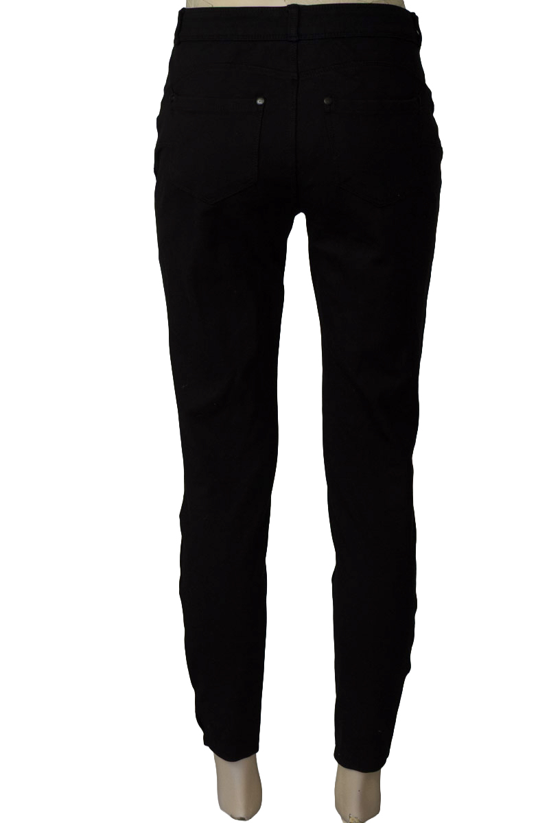 Pantalones color Negro - Suko