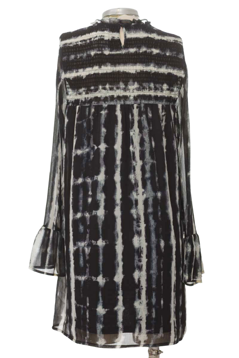 Vestido / Enterizo color Negro - Stradivarius