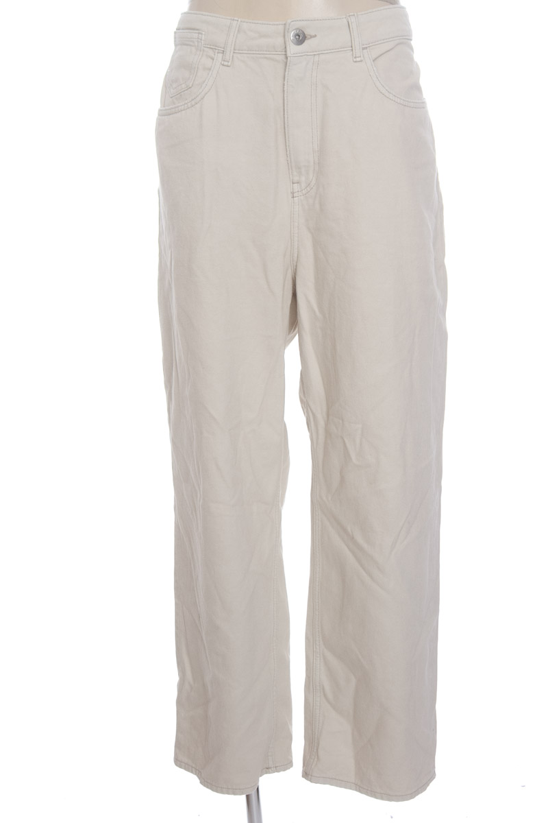 Pantalones color Beige - Divided by H&M