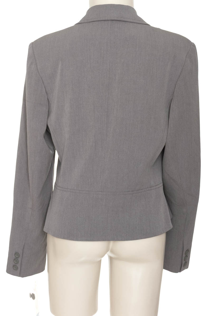 Chaqueta / Abrigo color Gris - APT.9