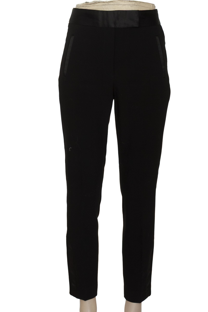 Pantalones color Negro - Zara