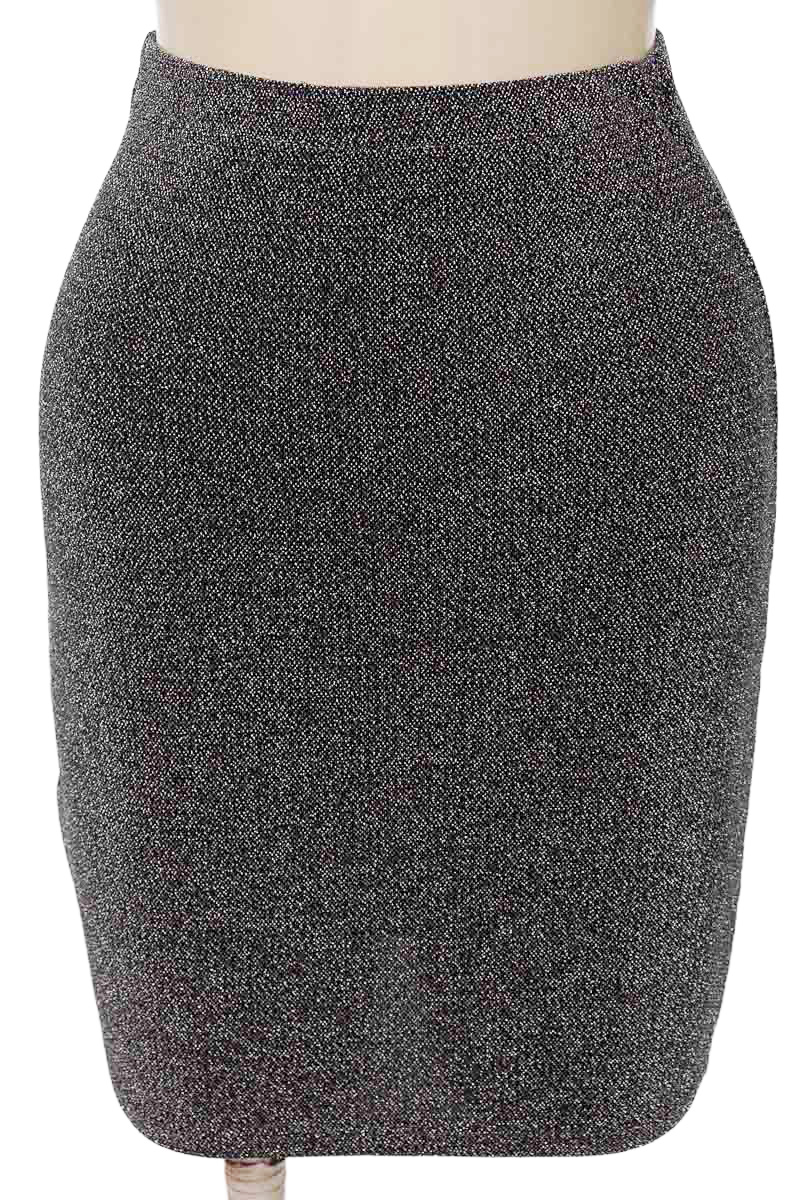 Falda color Plateado - Closeando