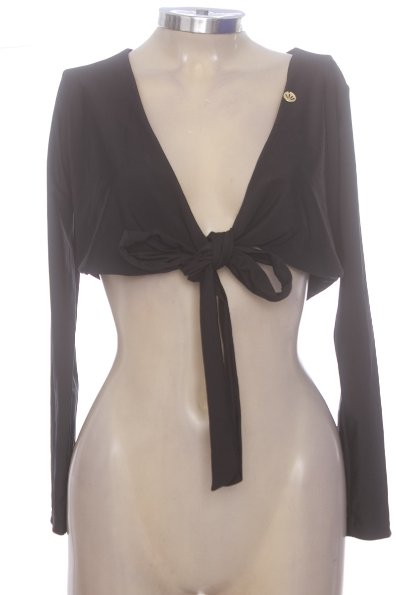 Ropa Deportiva / Salida de Baño color Negro - Praie