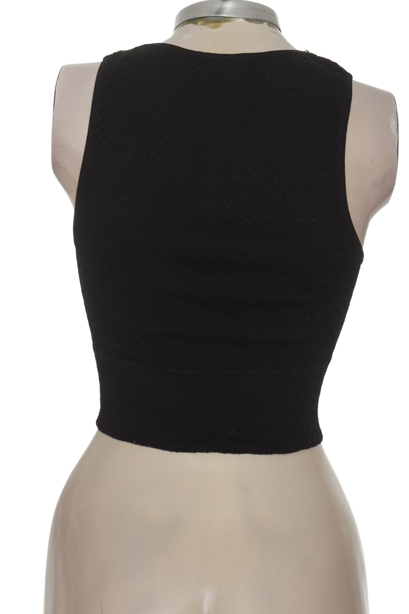 Top / Camiseta color Negro - Stradivarius