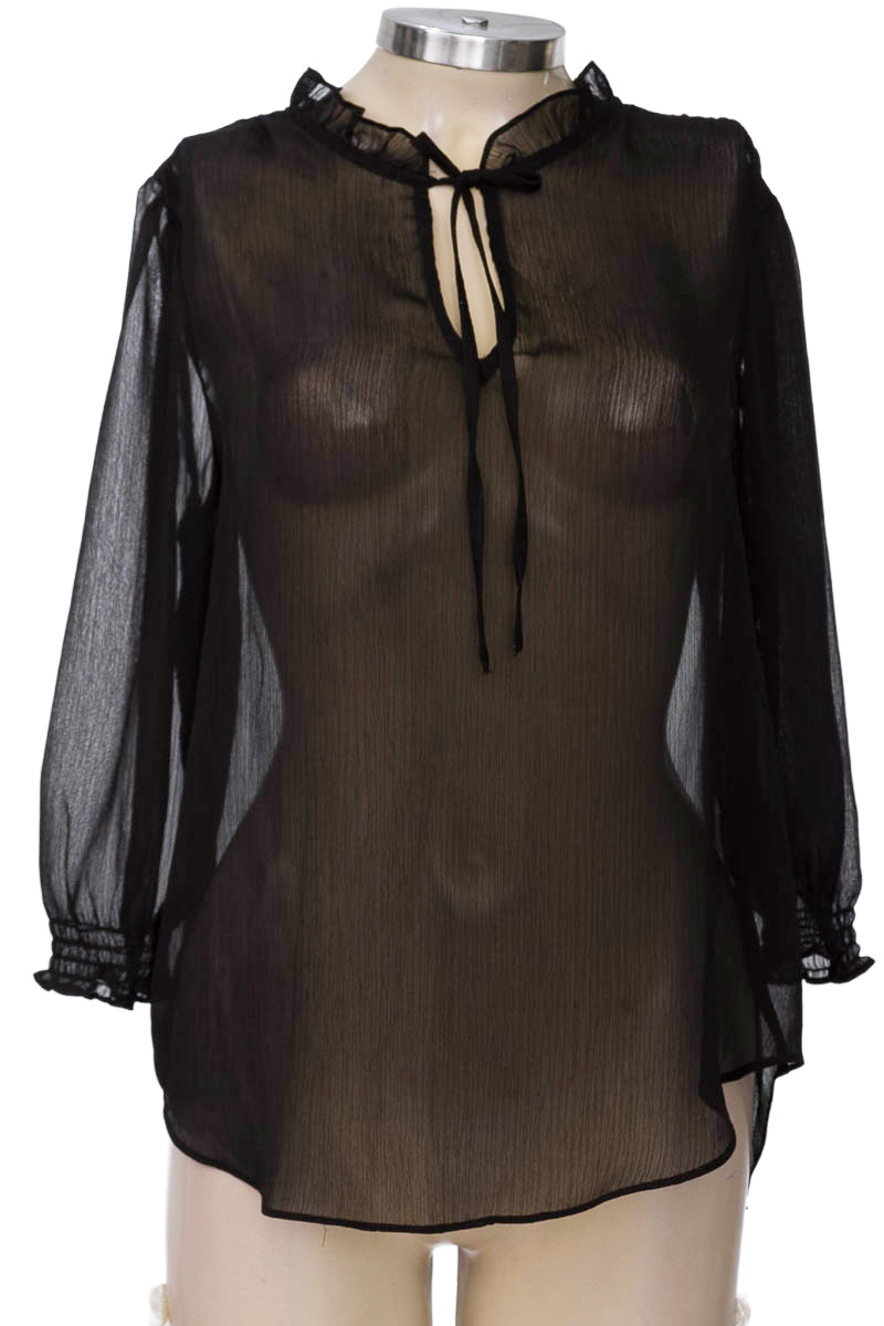 Blusa color Negro - Closeando