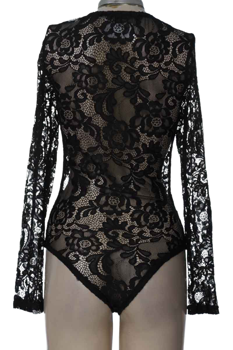 Top / Camiseta color Negro - ELA