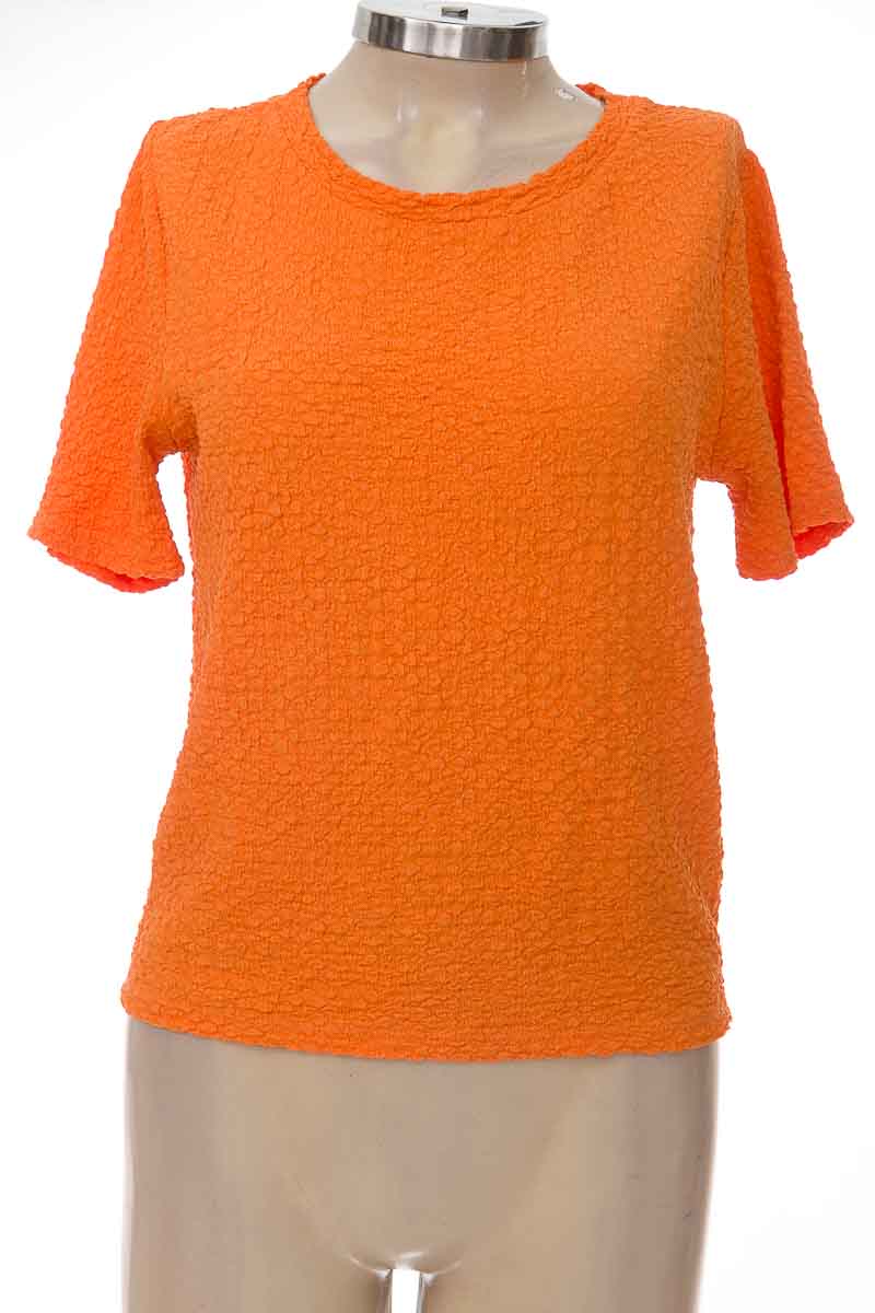 Top / Camiseta color Naranja - MNG