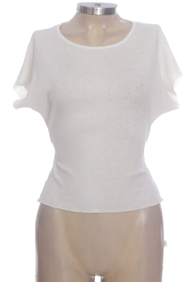 Top / Camiseta color Blanco - Zara