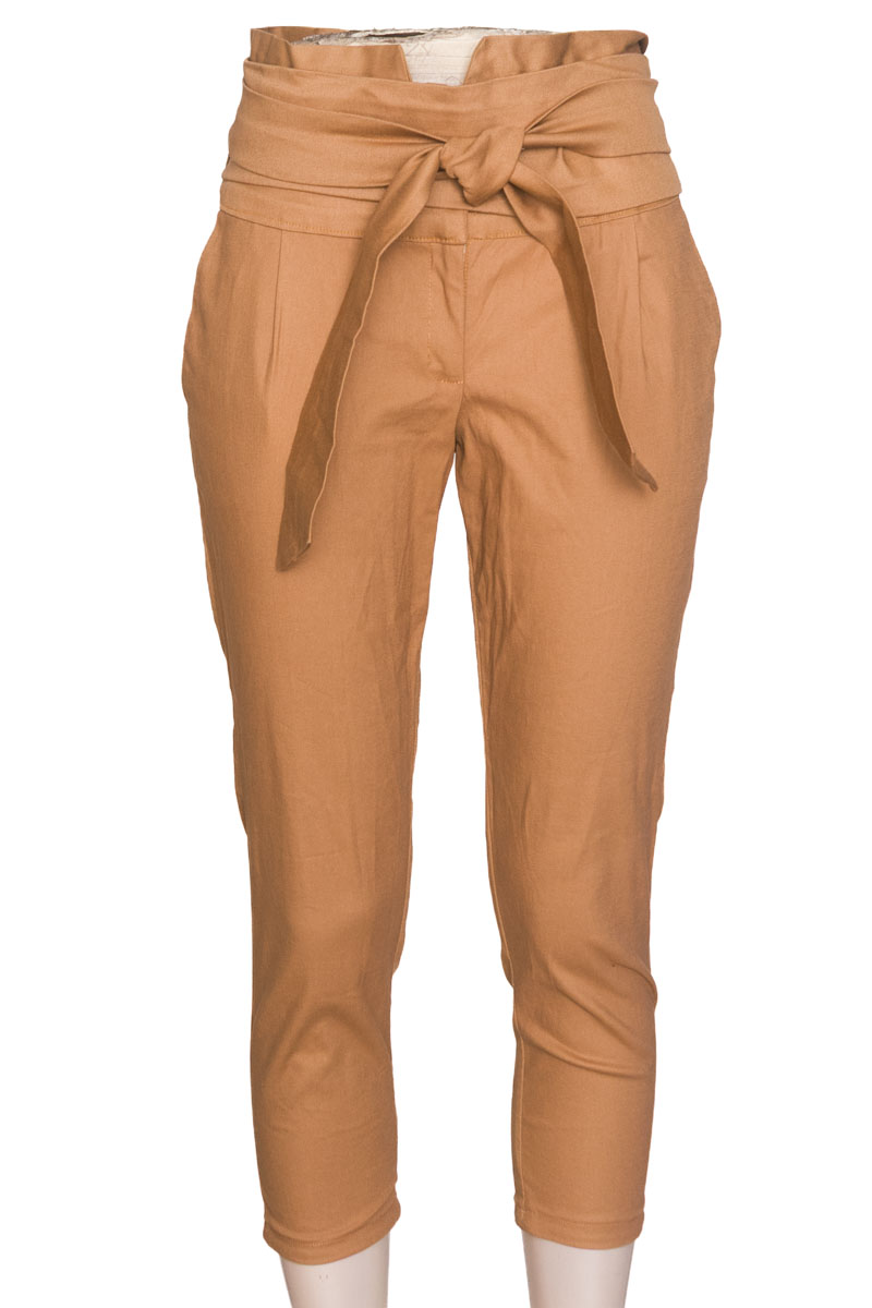 Pantalones color Beige - Closeando