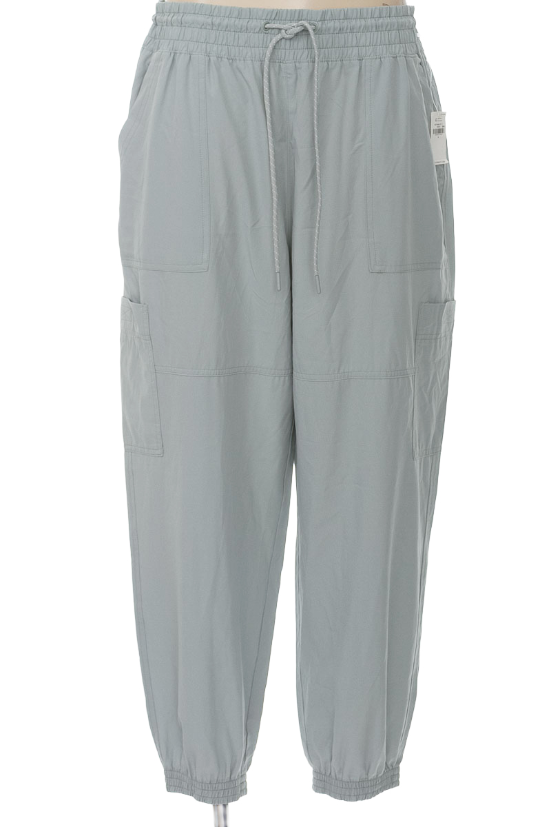 Pantalones color Verde - Old Navy