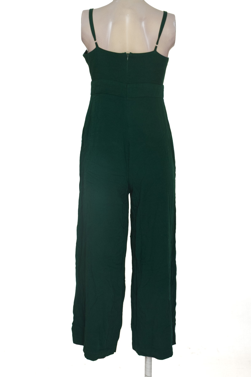 Vestido / Enterizo color Verde - Basement
