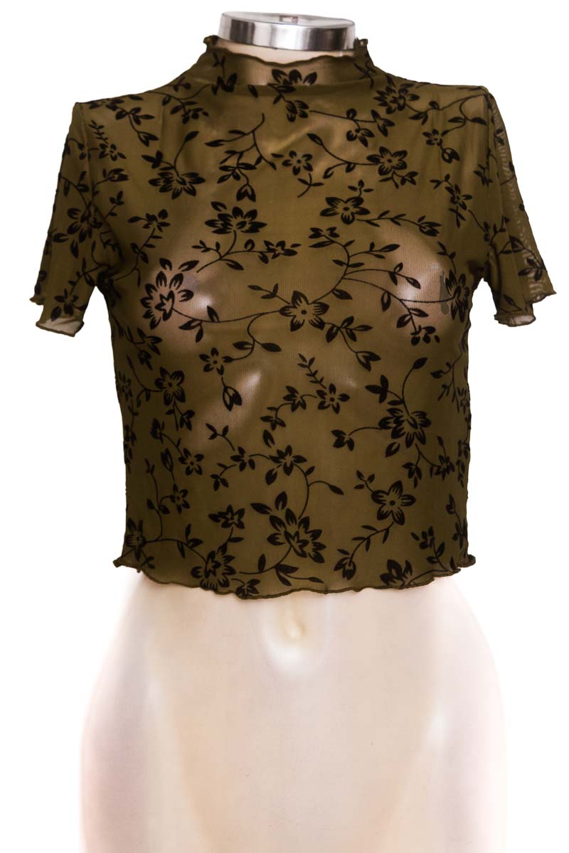 Top / Camiseta color Verde - Closeando