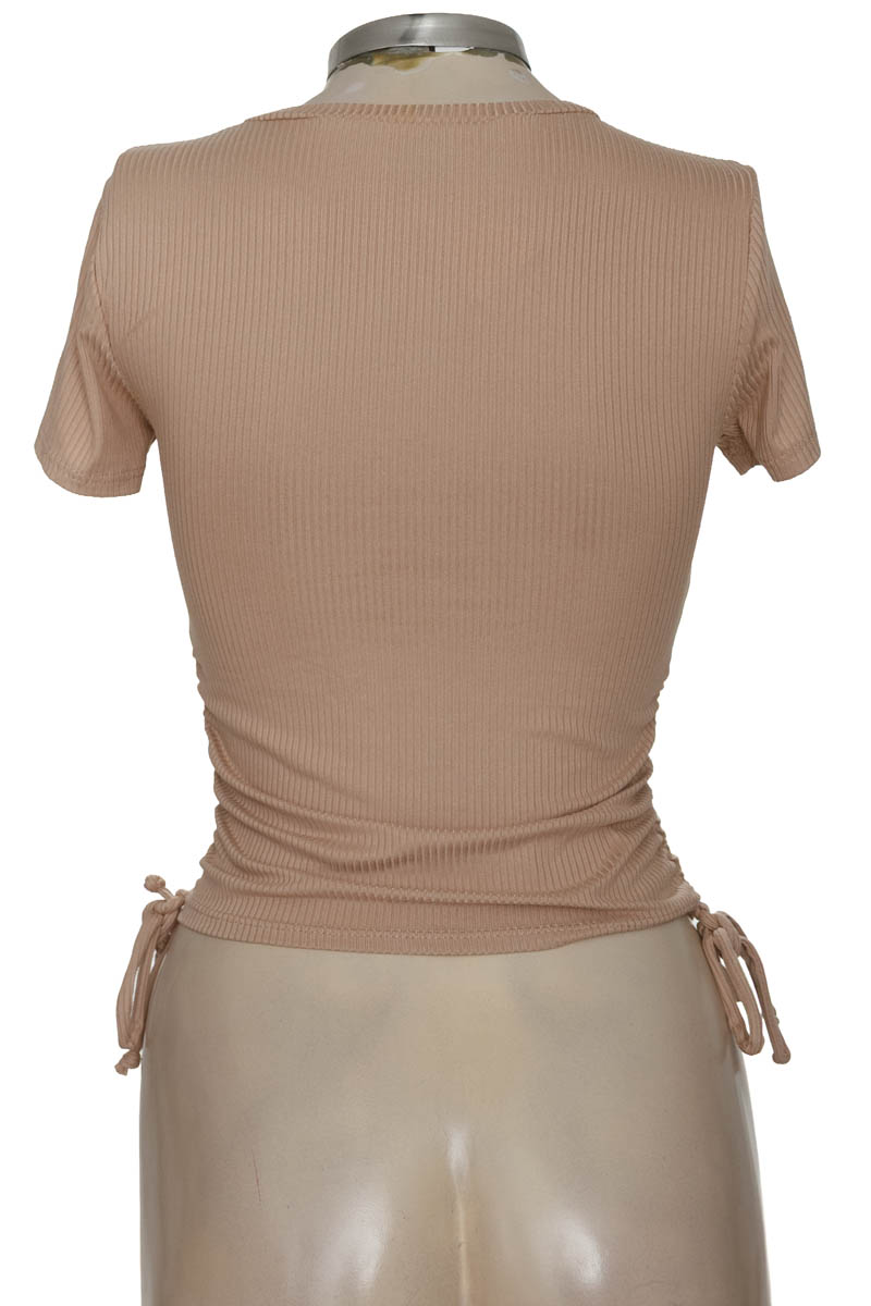 Top / Camiseta color Beige - Polly & Esther