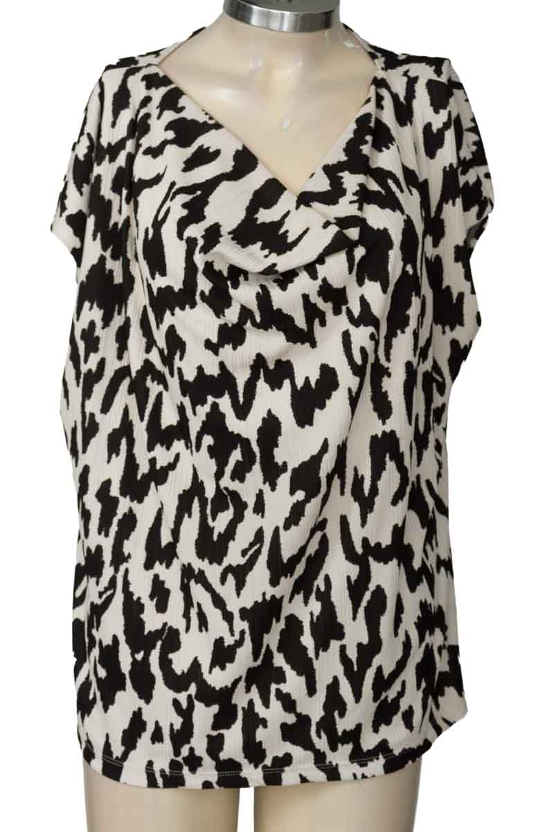 Top / Camiseta color Estampado - Ostu