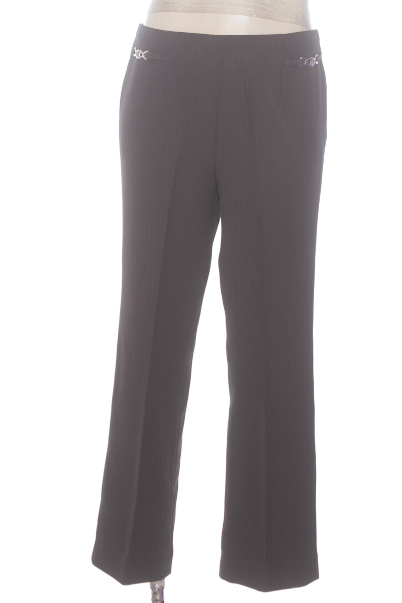 Pantalones color Gris - Closeando