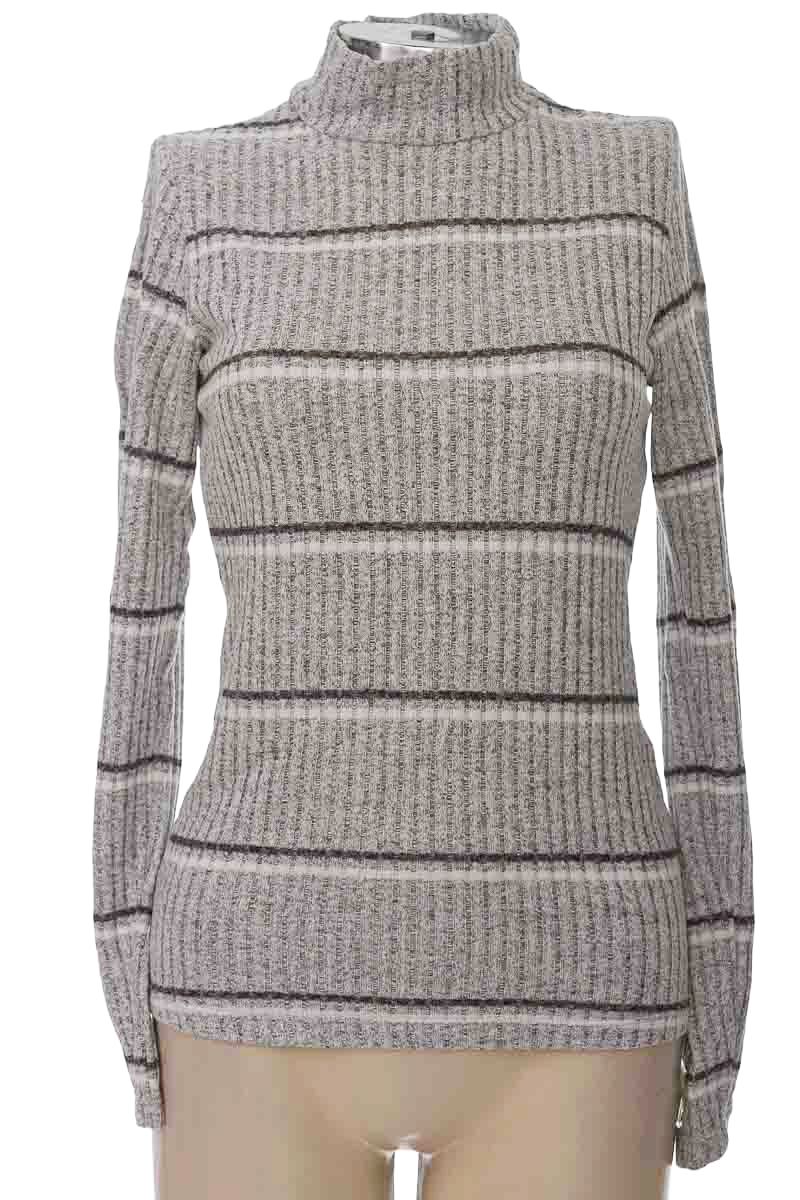 Sweater color Gris - Studio F