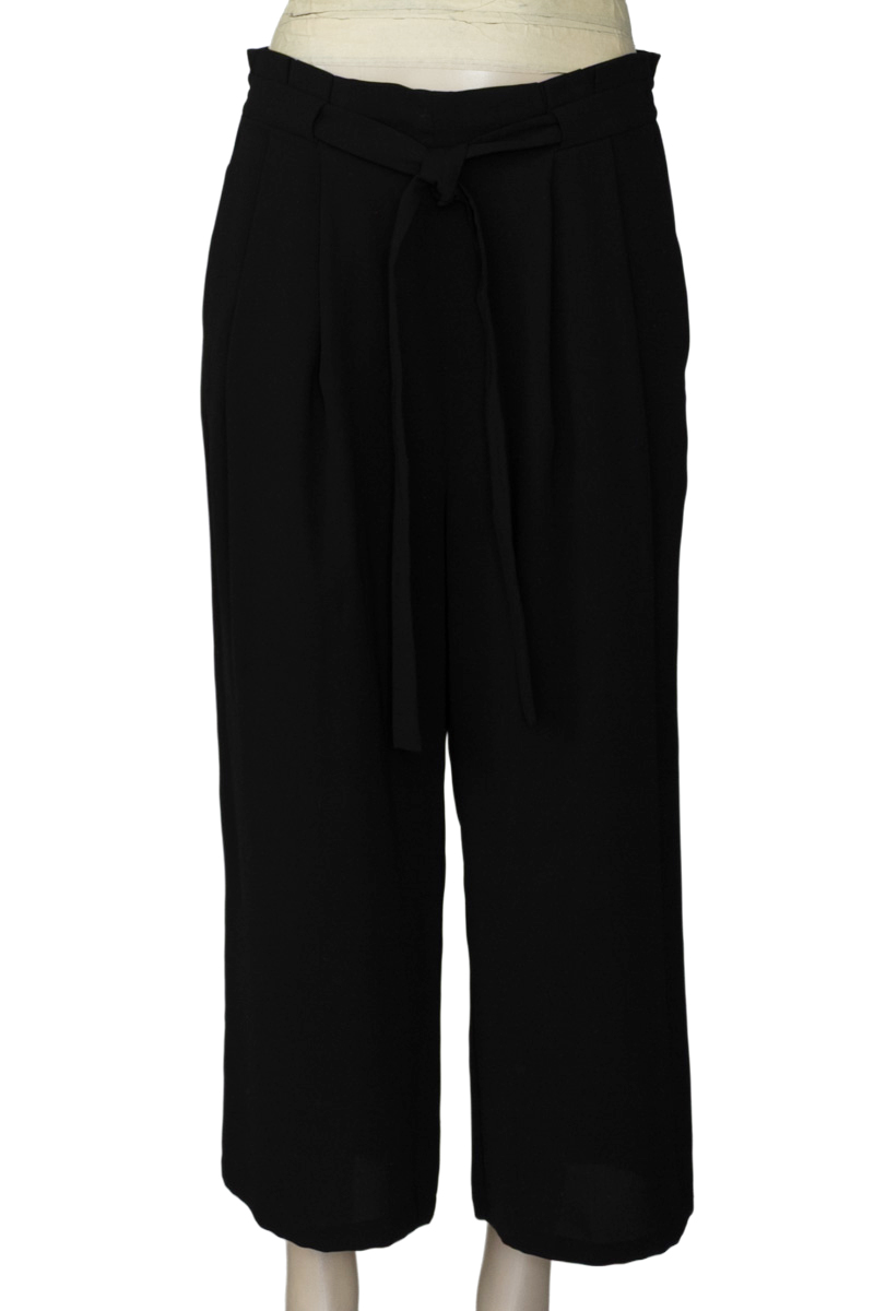 Pantalones color Negro - Zara