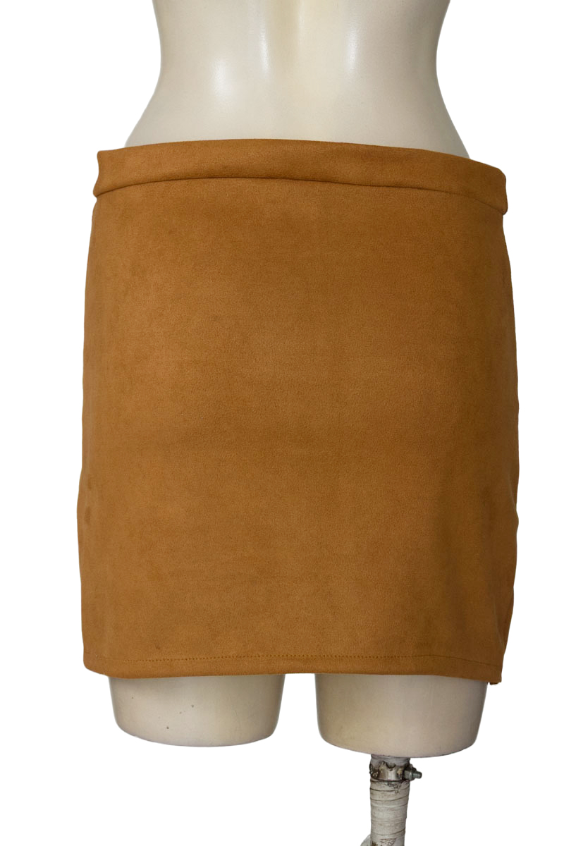 Falda color Beige - Closeando