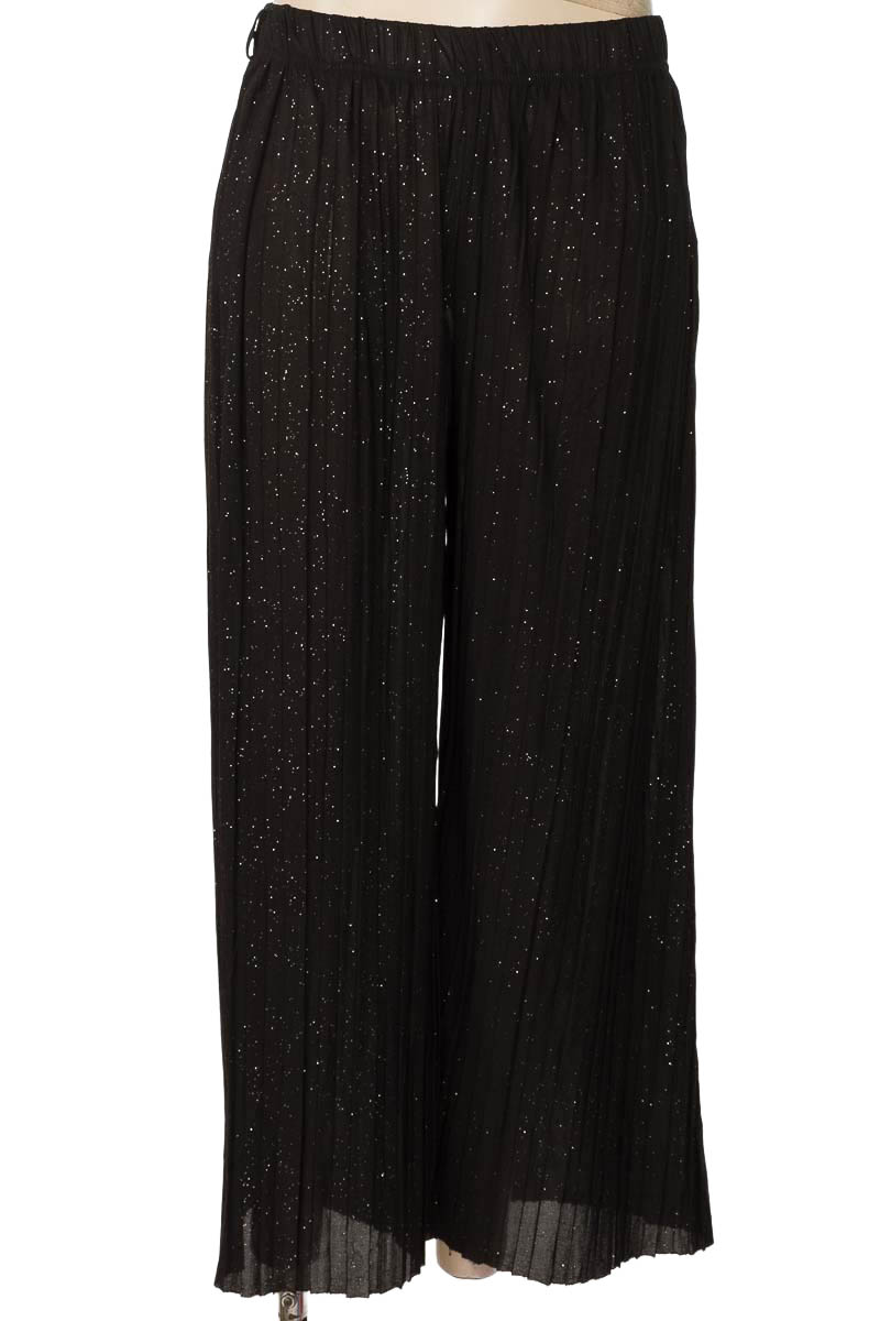 Pantalones color Negro - Closeando