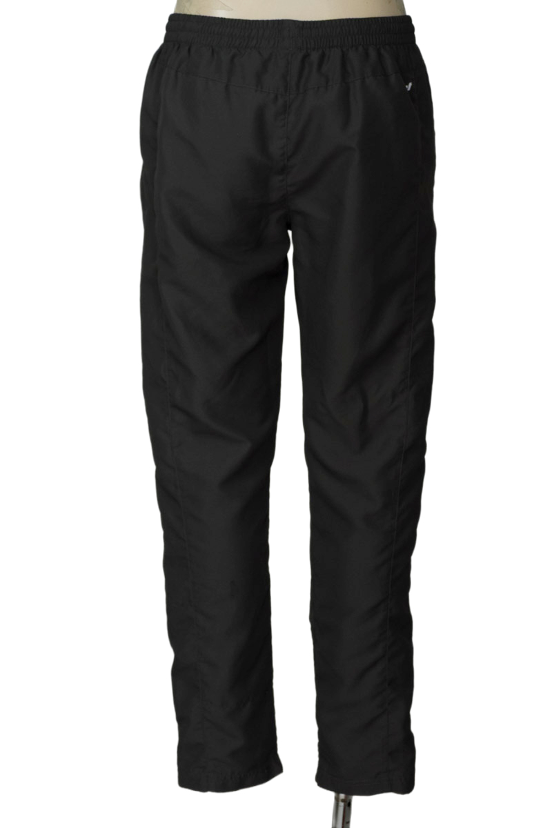Ropa Deportiva color Gris - Gef