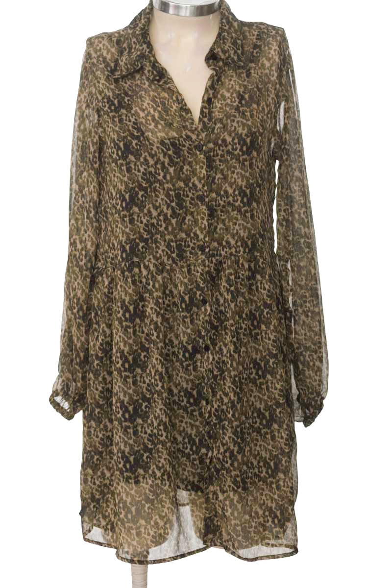 Vestido / Enterizo color Verde - Stradivarius