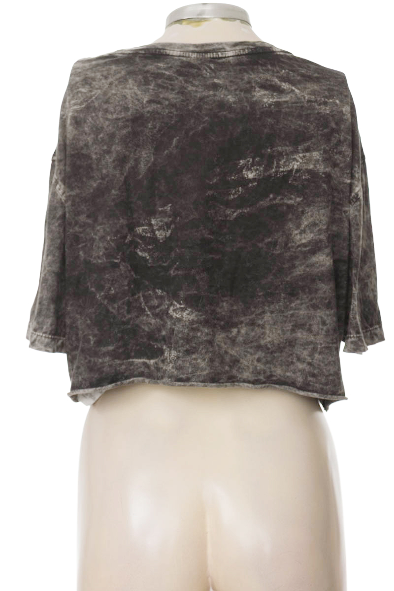 Top / Camiseta color Negro - Koaj