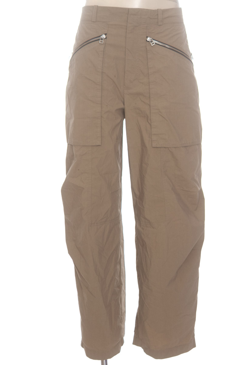 Pantalones color Verde - Zara