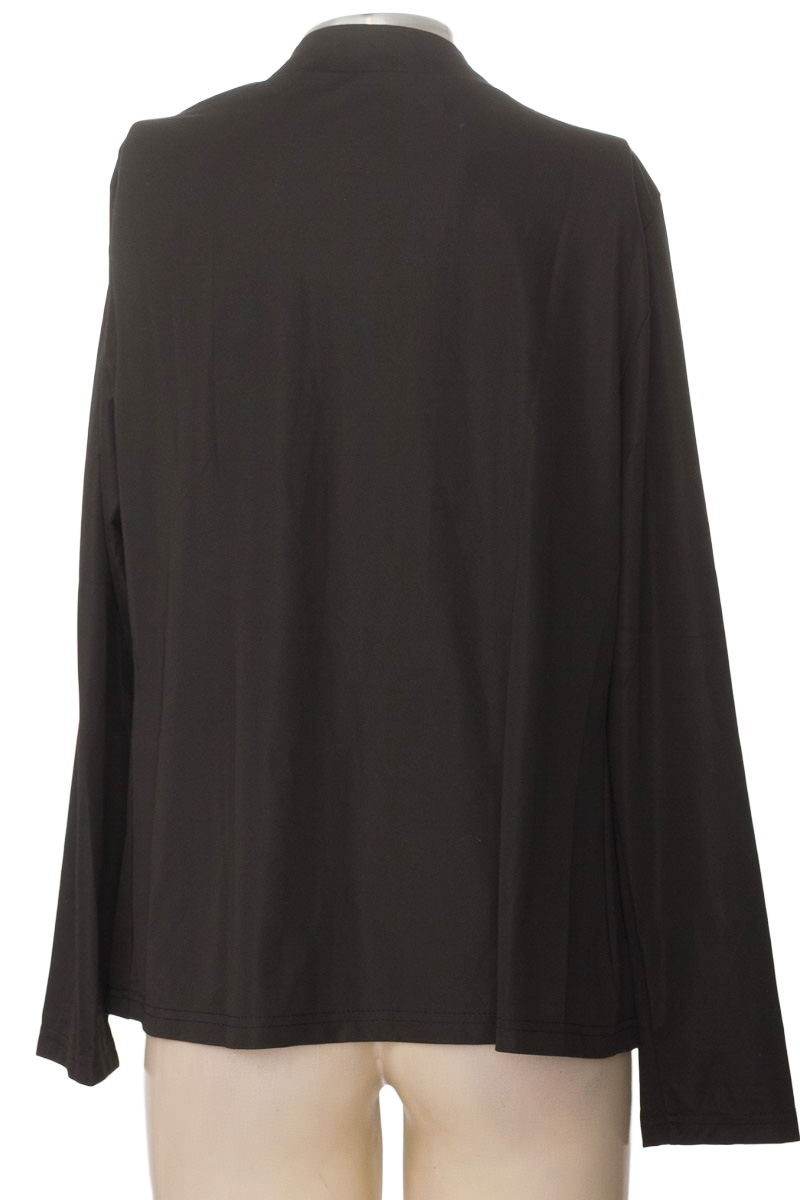 Chaqueta / Abrigo color Negro - Closeando