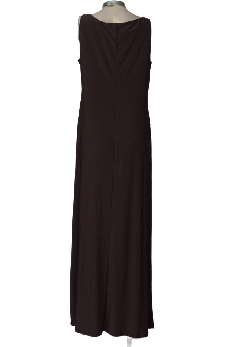 Vestido / Enterizo color Café - R&M Richards