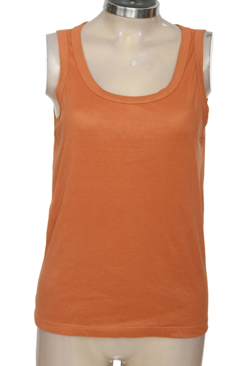 Top / Camiseta color Rosado - Tennis