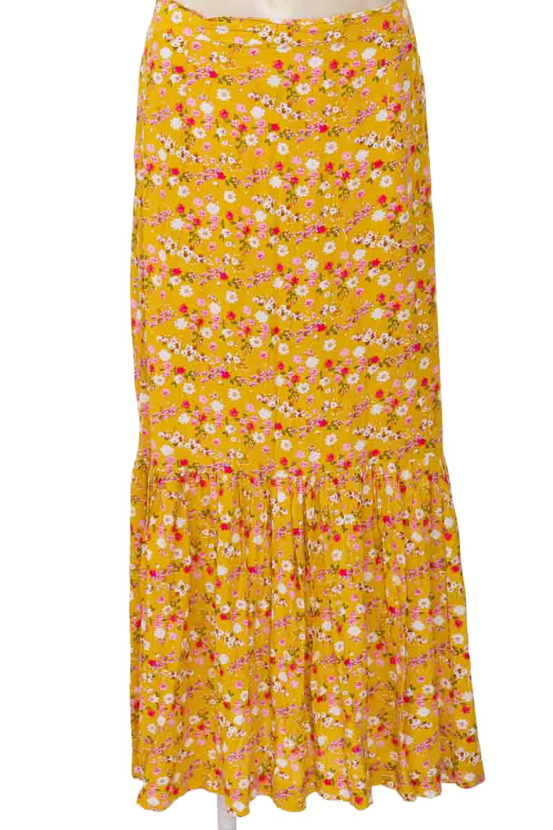 Falda color Mostaza - Closeando