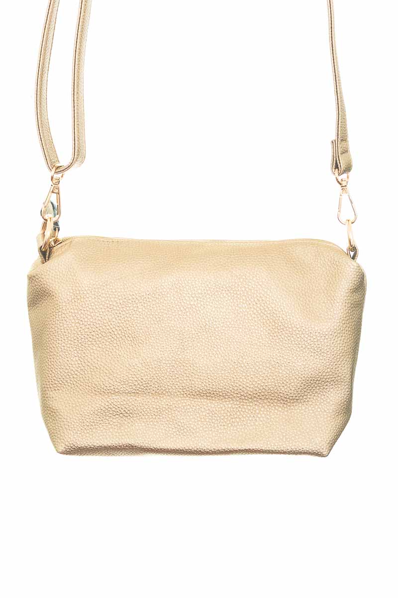 Cartera / Bolso / Monedero color Dorado - Imo | Closeando ®