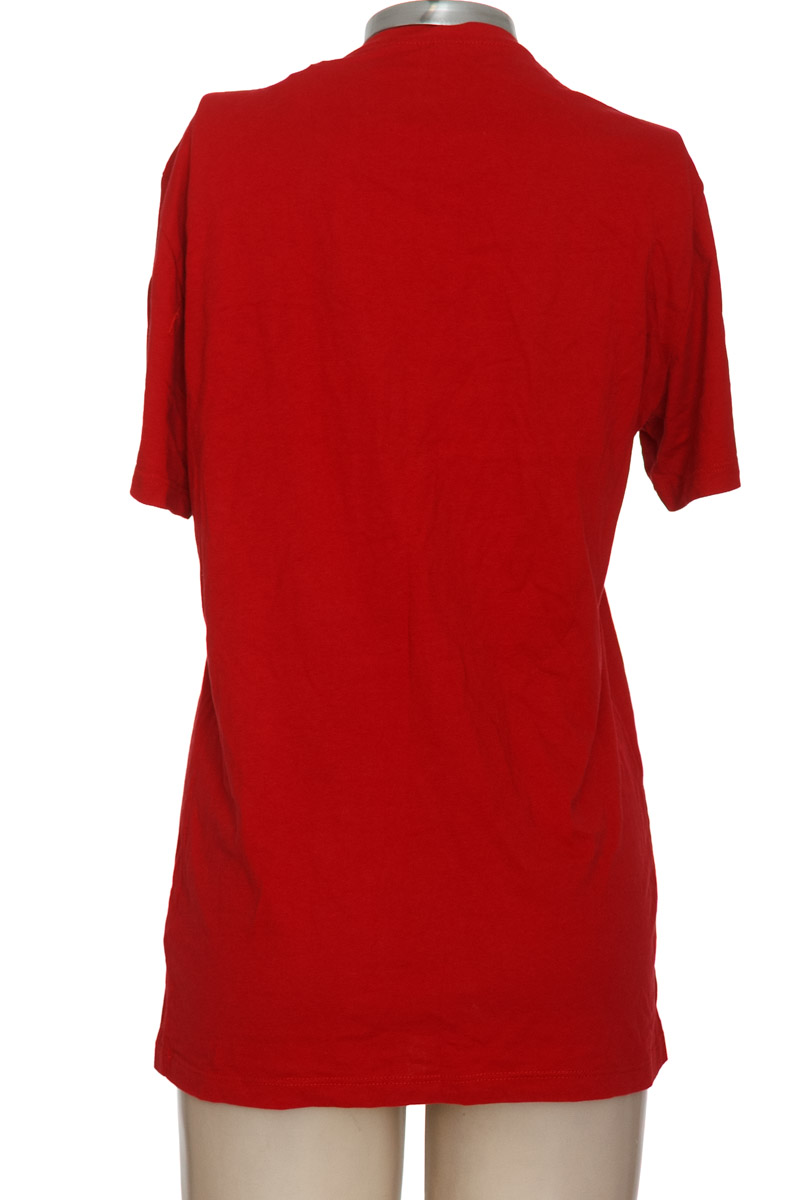 Top / Camiseta color Rojo - Closeando
