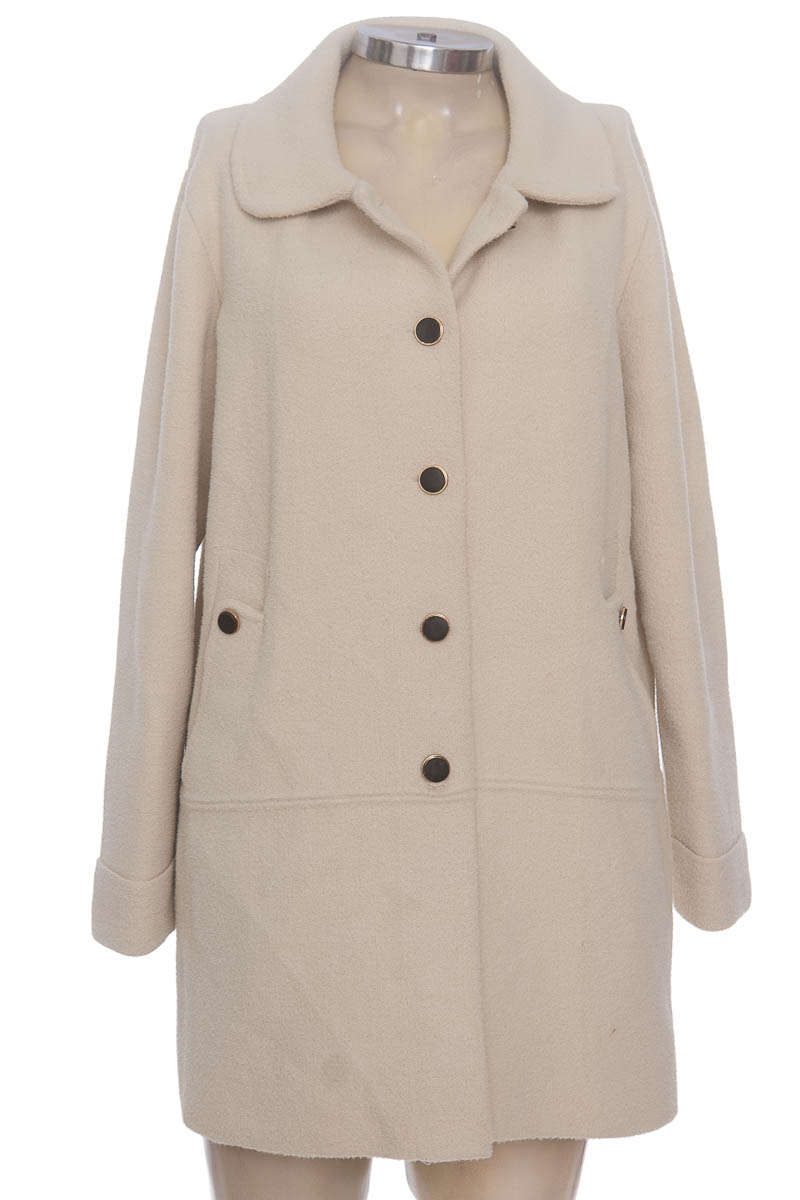 Chaqueta / Abrigo color Beige - Closeando