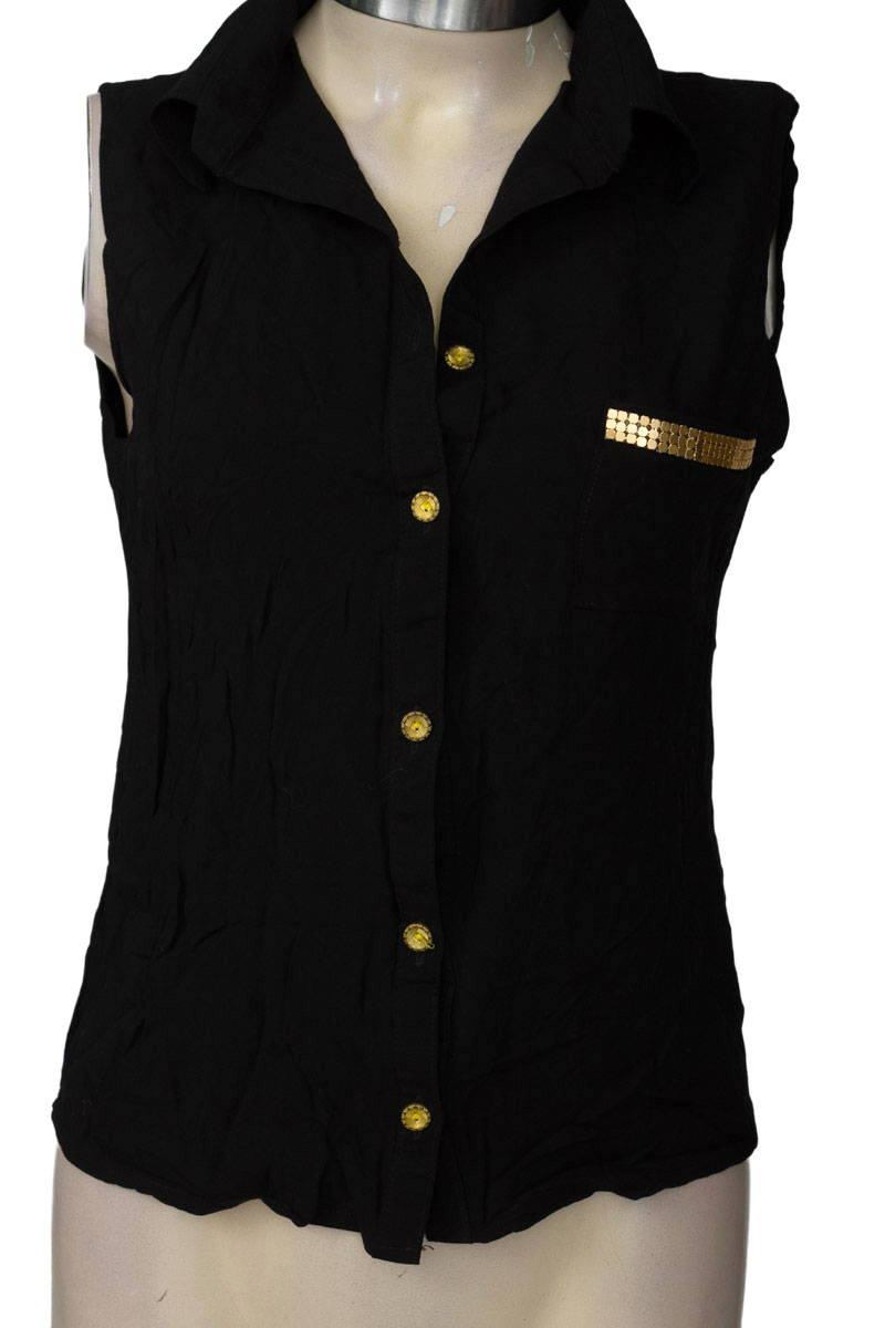 Top / Camiseta color Negro - All People