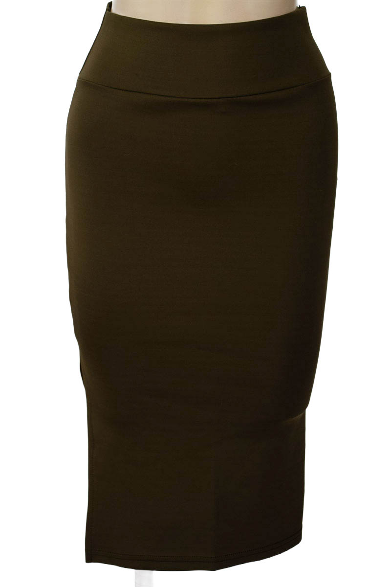 Falda color Verde - Closeando