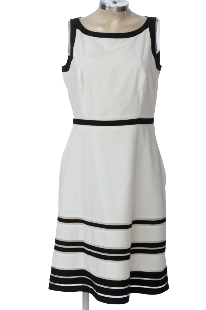 Vestido / Enterizo color Blanco - Closeando