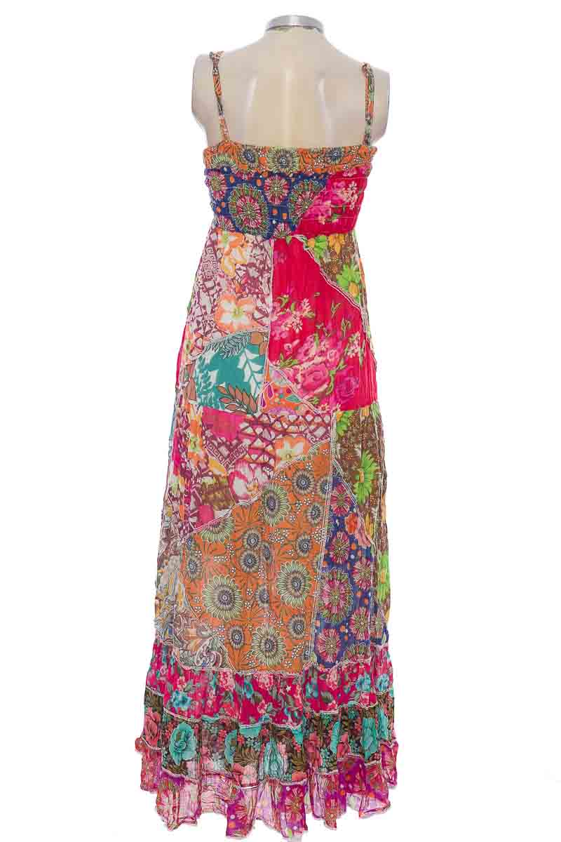 Estampado Colorido Vestido / Enterizo color Estampado - Closeando talla S de Segunda Mano ...