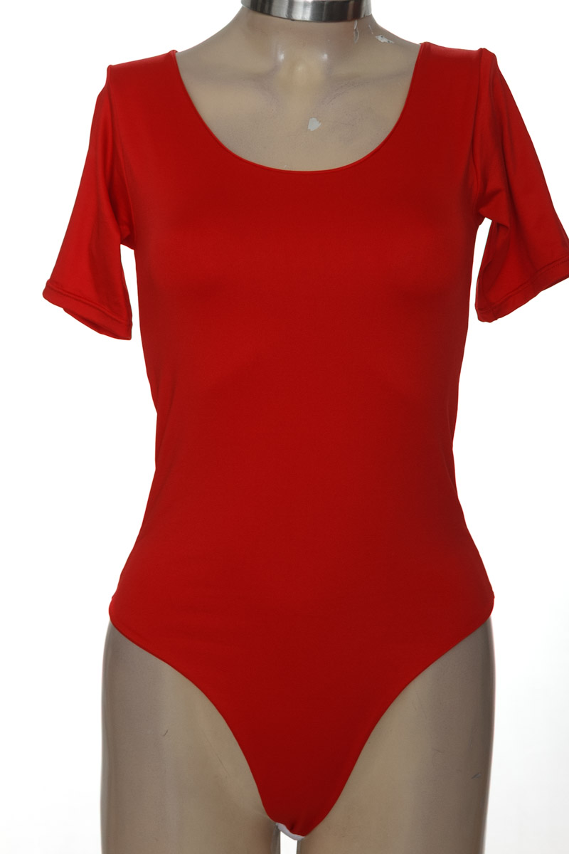 Top / Camiseta color Rojo - Closeando