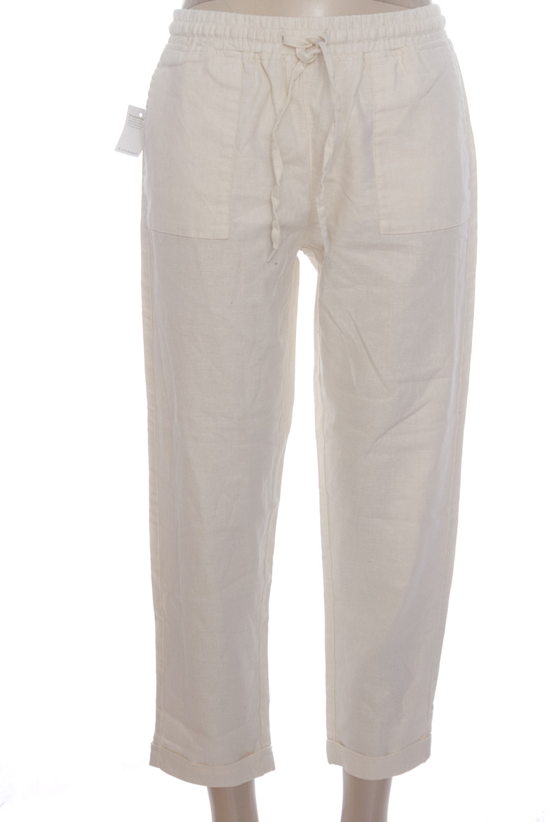 Pantalones color Beige - GIORDANO