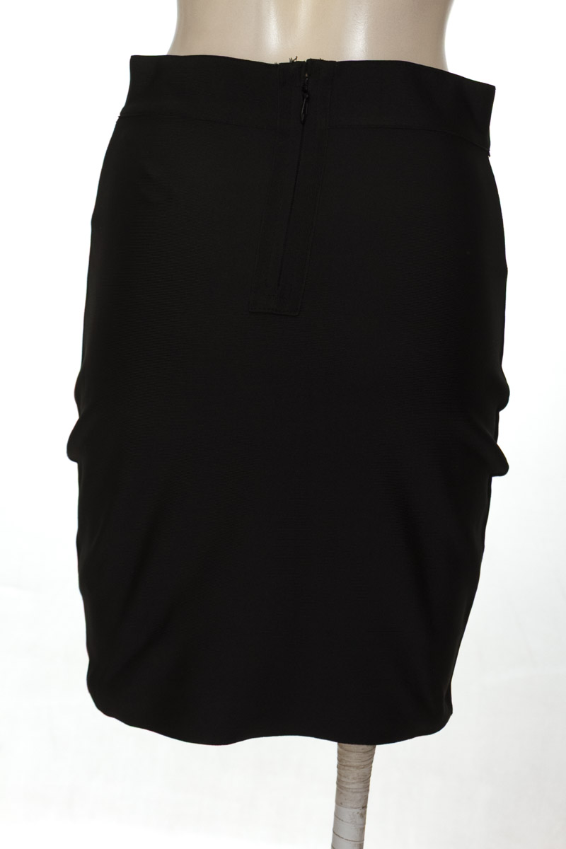 Falda color Negro - ELA