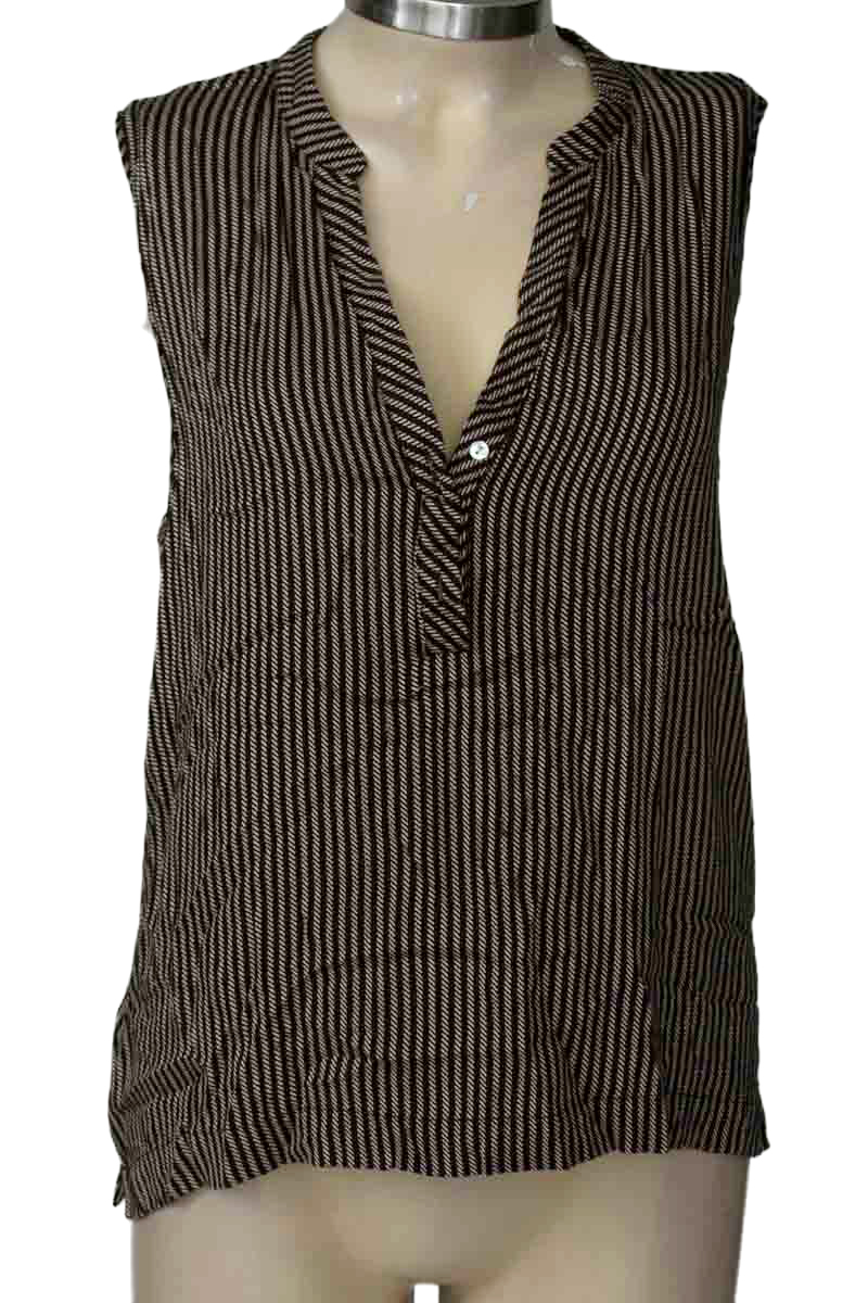 Top / Camiseta color Negro - Gef